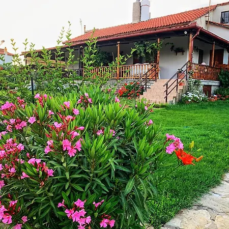 Ivonnis Garden Сasa de vacaciones