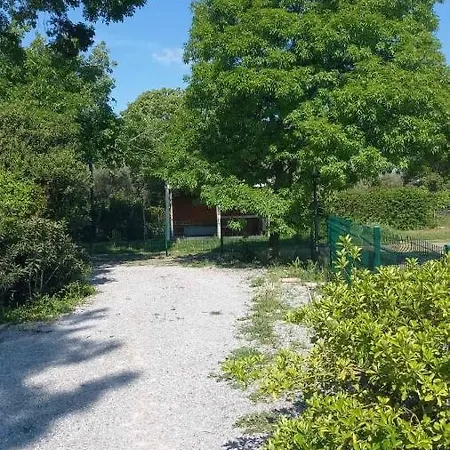 Ivonnis Garden 120m From Dikella Denize & Bbq Сasa de vacaciones *
