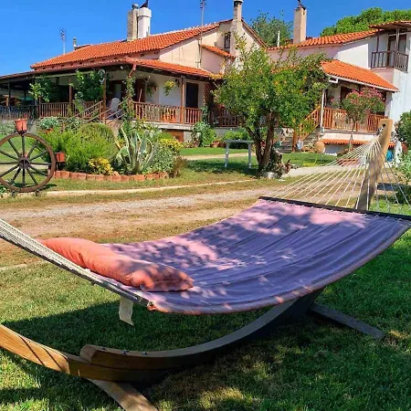 Сasa de vacaciones Ivonnis Garden Mesimvria (Evros)